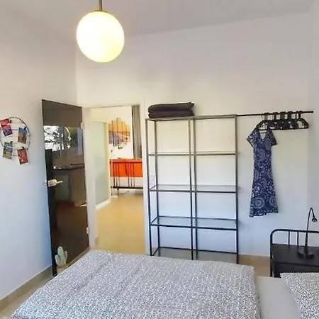 Apartment Casa Blanca - Well-Kept Flat With Great Sea View